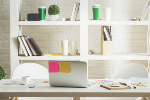 ofis ve mutfak rafları için dekorasyon