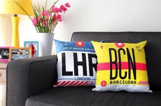 dekoratif yastıklarla dekorasyon