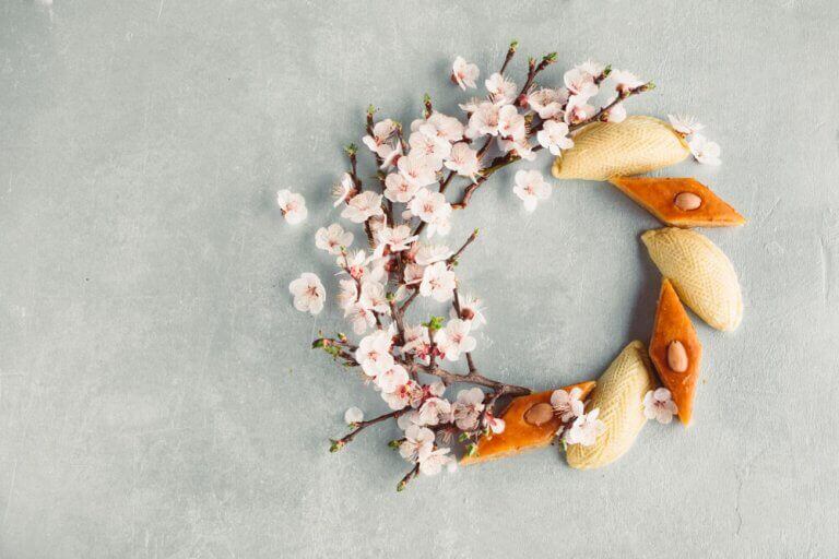 çiçeklerden çelenk