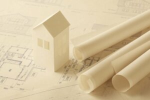 Ev Tadilatı: Kendiniz Mi Yapmalı?