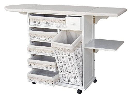 saklama alanı olan ütü masası