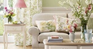 Tasarımcılar, Laura Ashley için dahi olduğunu söylüyorlar