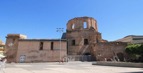 Piarist Kültür Merkezi - Kurtarılan Harabeler