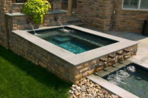 Çok katlı havuzlar