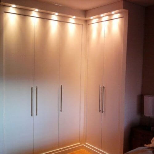 Dolap aydınlatmaları.