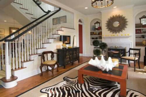 Evinizdeki kilimleri üst üste koymak