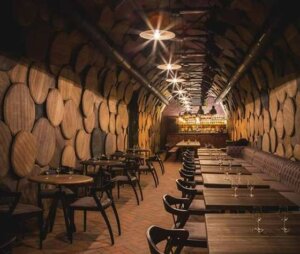 Rustik Tarz Kahve Dükkanı Dekorasyonu